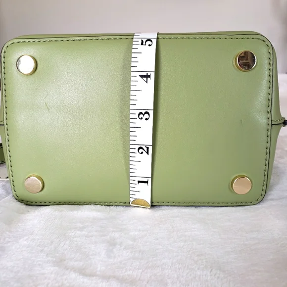 MICHAEL KORS Hamilton Legacy Medium Leather Messenger Bucket Bag - Picture 16 of 16